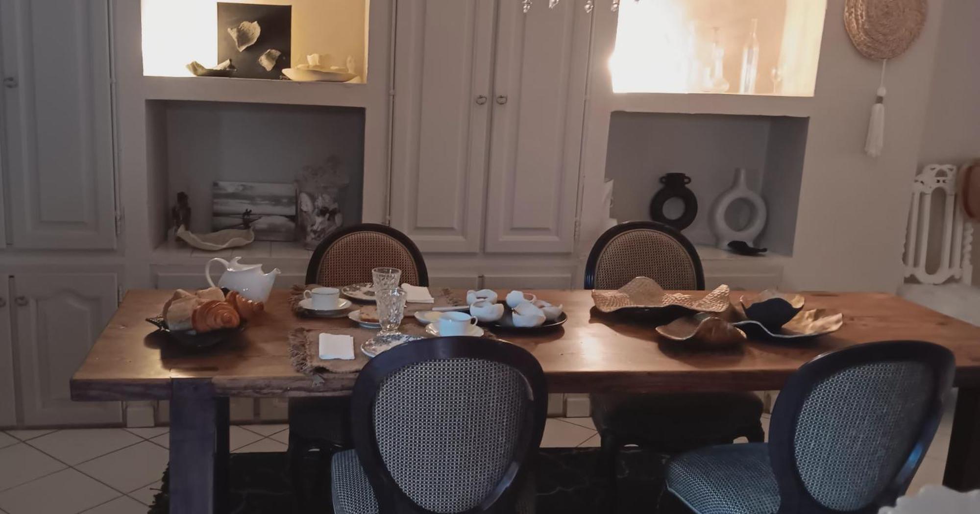 La Maison Perchee Aigues-Mortes Esterno foto